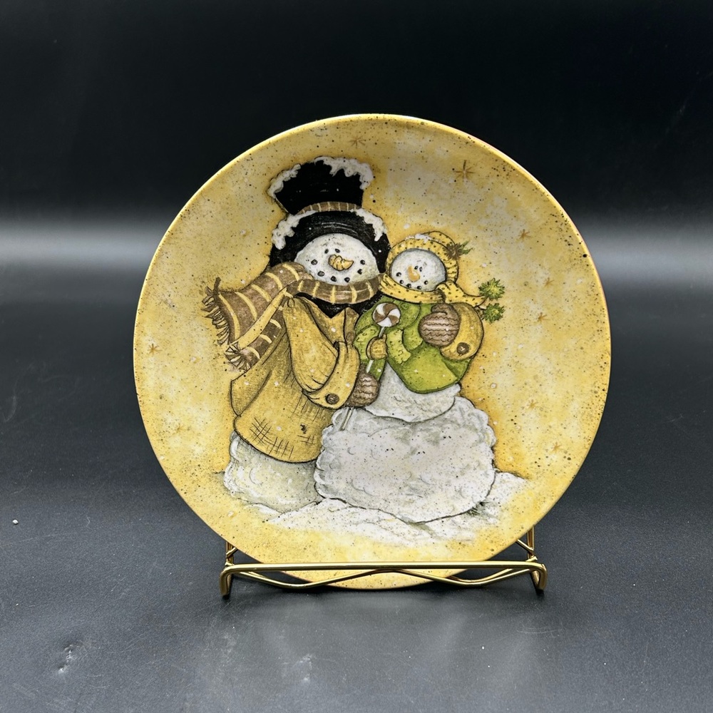 Home gallery Nfinity snowman yellow Ceramic Plate, Christmas, winter